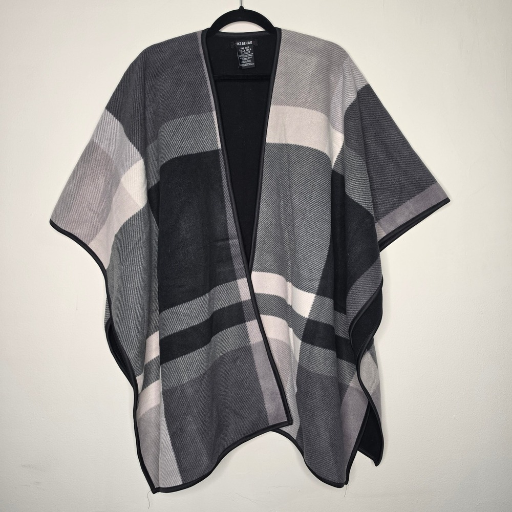Ike Behar Reversible Wrap Women One Size Black Grey Plaid Fleece Poncho Shawl
